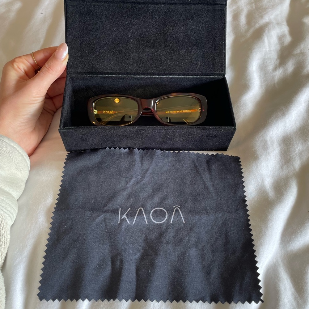 Rectangular Sunglasses With Turtle Pattern And Ye… - image 4